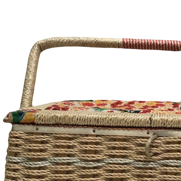 Vintage Birds & Floral Woven Wicker Sewing Basket - Picture 9 of 16